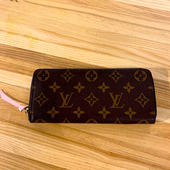 Woman wallet - Picture 1 of 3